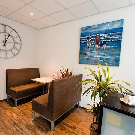 Benb Van Beelen Katwijk aan Zee Exterior foto